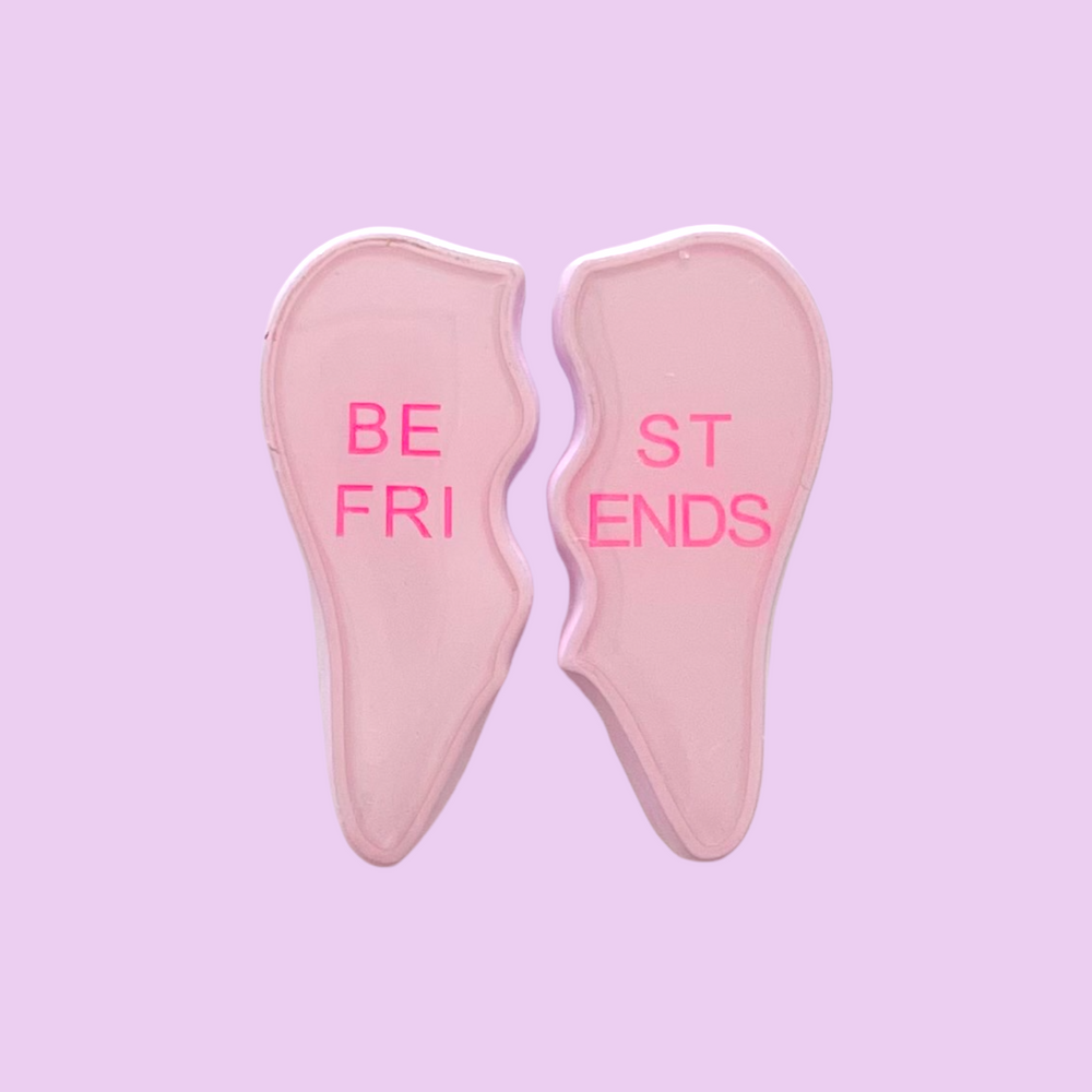 BEST FRIEND Tooth Pin light lilac